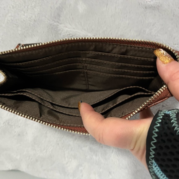 Coach wristlet wallet. - Picture 4 of 6